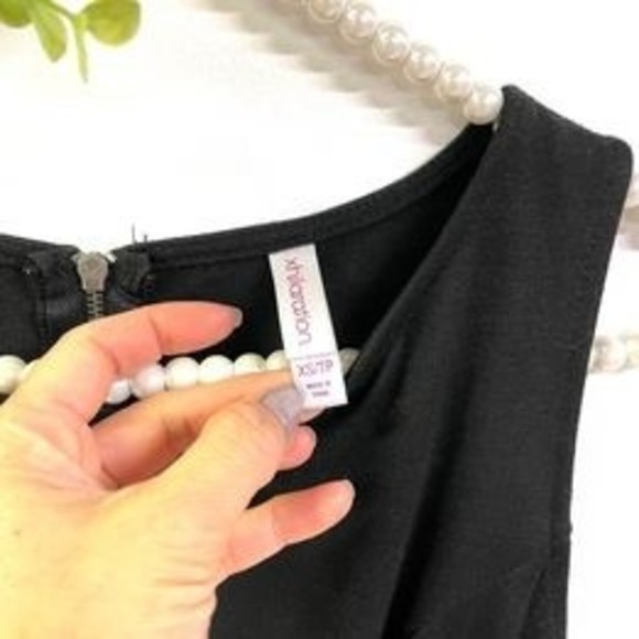 Xhilaration Woman Black White Striped Poly Spandex Sleeveless Dress size XS/S - Picture 5 of 6